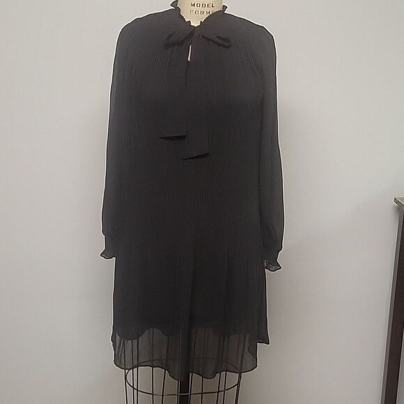DKNY dress, size 2. - Picture 1 of 7